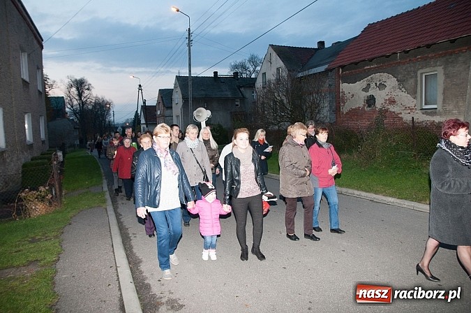 Zdjęcie w galerii na portalu naszraciborz.pl: O tym, jak święty  Marcin do Floriana świętego w Markowicach zajechał… wiadomości z regionu