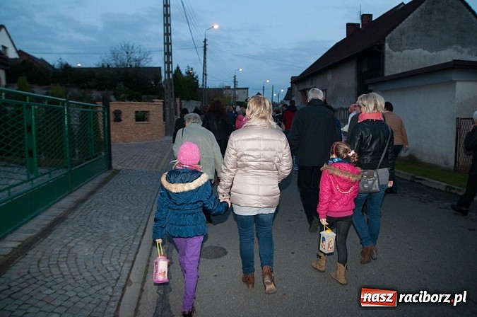 Zdjęcie w galerii na portalu naszraciborz.pl: O tym, jak święty  Marcin do Floriana świętego w Markowicach zajechał… wiadomości z regionu