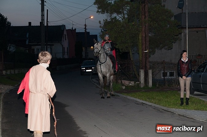 Zdjęcie w galerii na portalu naszraciborz.pl: O tym, jak święty  Marcin do Floriana świętego w Markowicach zajechał… wiadomości z regionu