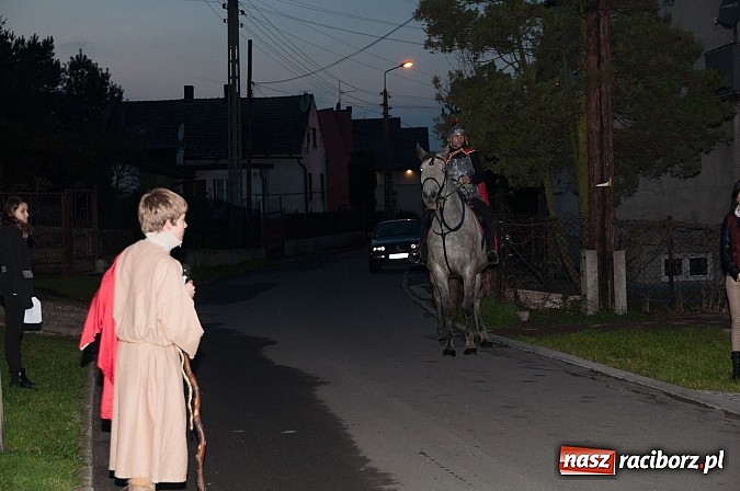 Zdjęcie w galerii na portalu naszraciborz.pl: O tym, jak święty  Marcin do Floriana świętego w Markowicach zajechał… wiadomości z regionu