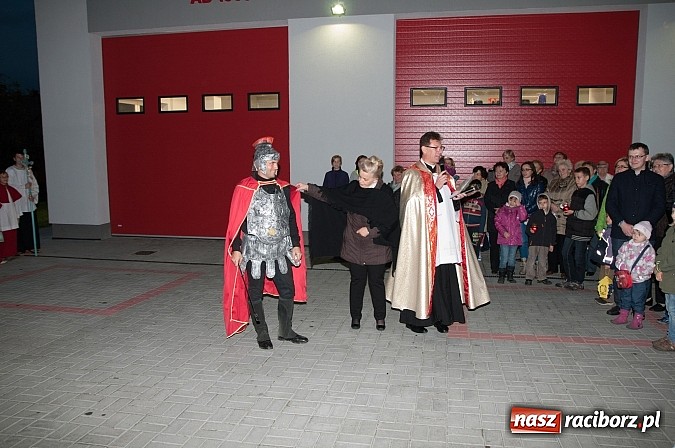 Zdjęcie w galerii na portalu naszraciborz.pl: O tym, jak święty  Marcin do Floriana świętego w Markowicach zajechał… wiadomości z regionu