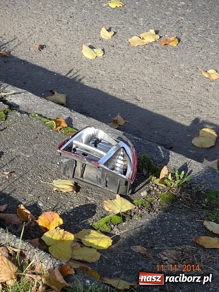 Zdjęcie w galerii na portalu naszraciborz.pl: Kierująca oplem tigrą wymusiła pierwszeństwo i wjechała w seata wiadomości z regionu