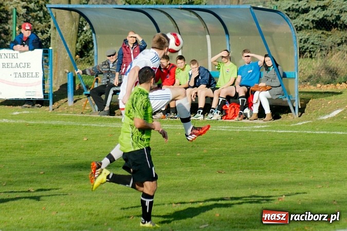 Zdjęcie w galerii na portalu naszraciborz.pl: Bezbarwne zwycięstwo Krzanowic z Cyprzanowem. Wicemistrzostwo gospodarzy na p&oacute;łmetku sezonu wiadomości z regionu