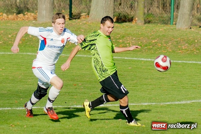 Zdjęcie w galerii na portalu naszraciborz.pl: Bezbarwne zwycięstwo Krzanowic z Cyprzanowem. Wicemistrzostwo gospodarzy na p&oacute;łmetku sezonu wiadomości z regionu