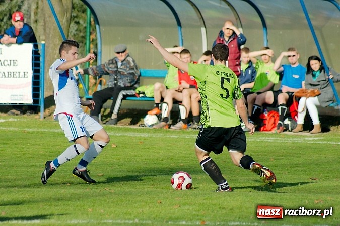 Zdjęcie w galerii na portalu naszraciborz.pl: Bezbarwne zwycięstwo Krzanowic z Cyprzanowem. Wicemistrzostwo gospodarzy na p&oacute;łmetku sezonu wiadomości z regionu