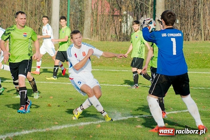 Zdjęcie w galerii na portalu naszraciborz.pl: Bezbarwne zwycięstwo Krzanowic z Cyprzanowem. Wicemistrzostwo gospodarzy na p&oacute;łmetku sezonu wiadomości z regionu