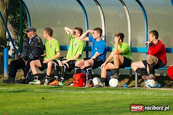 Zdjęcie w galerii na portalu naszraciborz.pl: Bezbarwne zwycięstwo Krzanowic z Cyprzanowem. Wicemistrzostwo gospodarzy na p&oacute;łmetku sezonu wiadomości z regionu