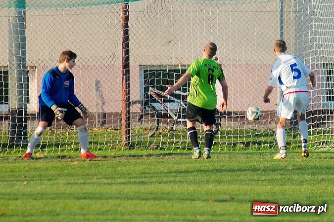 Zdjęcie w galerii na portalu naszraciborz.pl: Bezbarwne zwycięstwo Krzanowic z Cyprzanowem. Wicemistrzostwo gospodarzy na p&oacute;łmetku sezonu wiadomości z regionu