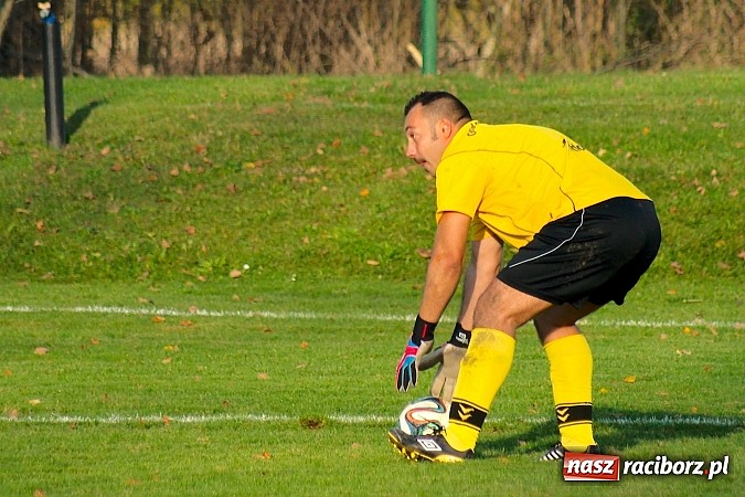 Zdjęcie w galerii na portalu naszraciborz.pl: Bezbarwne zwycięstwo Krzanowic z Cyprzanowem. Wicemistrzostwo gospodarzy na p&oacute;łmetku sezonu wiadomości z regionu