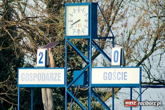 Zdjęcie w galerii na portalu naszraciborz.pl: Bezbarwne zwycięstwo Krzanowic z Cyprzanowem. Wicemistrzostwo gospodarzy na p&oacute;łmetku sezonu wiadomości z regionu