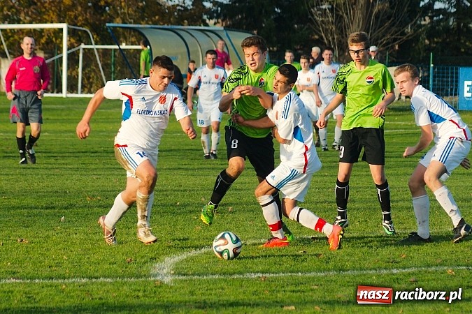 Zdjęcie w galerii na portalu naszraciborz.pl: Bezbarwne zwycięstwo Krzanowic z Cyprzanowem. Wicemistrzostwo gospodarzy na p&oacute;łmetku sezonu wiadomości z regionu