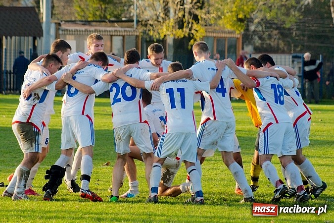Zdjęcie w galerii na portalu naszraciborz.pl: Bezbarwne zwycięstwo Krzanowic z Cyprzanowem. Wicemistrzostwo gospodarzy na p&oacute;łmetku sezonu wiadomości z regionu
