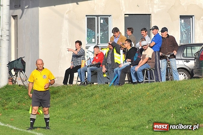 Zdjęcie w galerii na portalu naszraciborz.pl: Zameczek Czernica zwyciężył z Pawłowem wiadomości z regionu