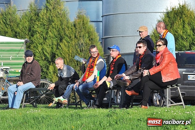 Zdjęcie w galerii na portalu naszraciborz.pl: Zameczek Czernica zwyciężył z Pawłowem wiadomości z regionu