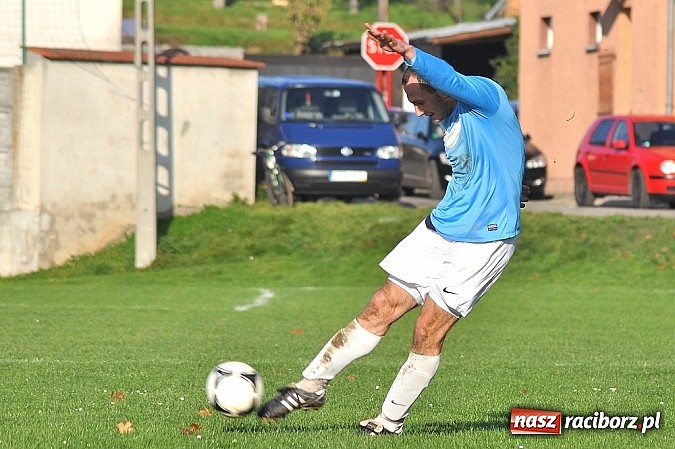 Zdjęcie w galerii na portalu naszraciborz.pl: Zameczek Czernica zwyciężył z Pawłowem wiadomości z regionu