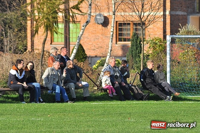 Zdjęcie w galerii na portalu naszraciborz.pl: Zameczek Czernica zwyciężył z Pawłowem wiadomości z regionu