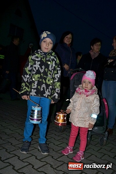 Zdjęcie w galerii na portalu naszraciborz.pl: Święty Marcin zawitał do Owsiszcz wiadomości z regionu