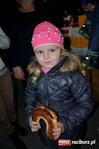 Zdjęcie w galerii na portalu naszraciborz.pl: Święty Marcin zawitał do Owsiszcz wiadomości z regionu