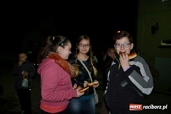 Zdjęcie w galerii na portalu naszraciborz.pl: Święty Marcin zawitał do Owsiszcz wiadomości z regionu