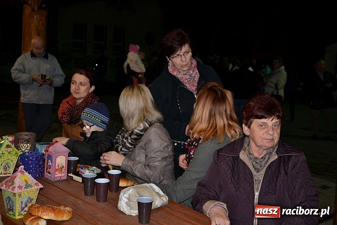 Zdjęcie w galerii na portalu naszraciborz.pl: Święty Marcin zawitał do Owsiszcz wiadomości z regionu