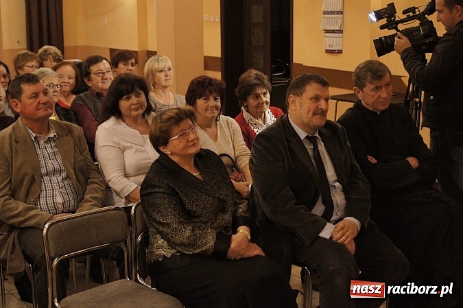 Zdjęcie w galerii na portalu naszraciborz.pl: Nędza ma już oficjalnie swój uniwersytet wiadomości z regionu