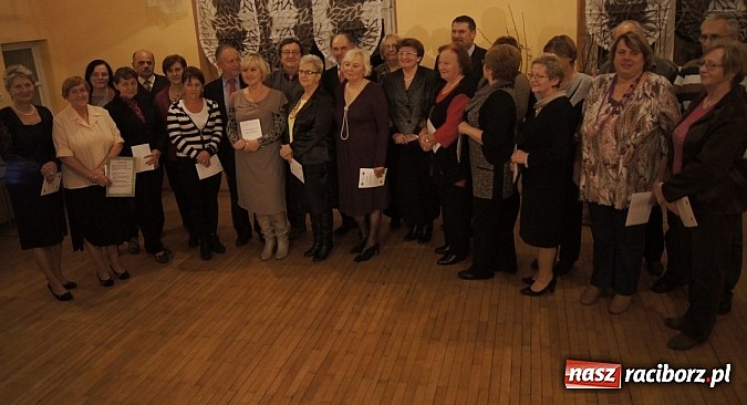 Zdjęcie w galerii na portalu naszraciborz.pl: Nędza ma już oficjalnie swój uniwersytet wiadomości z regionu