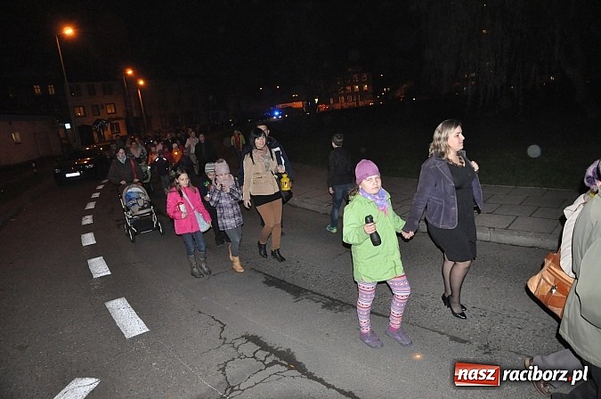 Zdjęcie w galerii na portalu naszraciborz.pl: Wielka parada św. Marcina na Ostrogu wiadomości z regionu