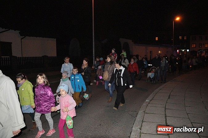 Zdjęcie w galerii na portalu naszraciborz.pl: Wielka parada św. Marcina na Ostrogu wiadomości z regionu