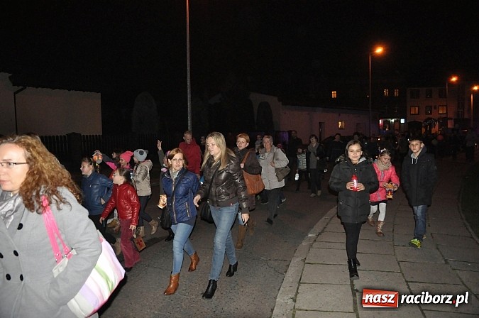 Zdjęcie w galerii na portalu naszraciborz.pl: Wielka parada św. Marcina na Ostrogu wiadomości z regionu