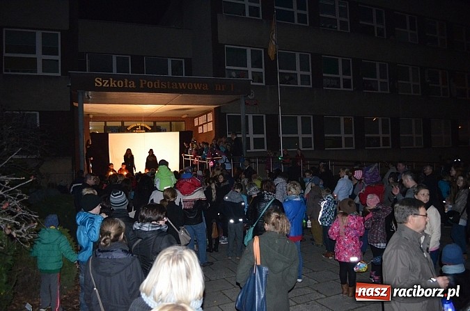 Zdjęcie w galerii na portalu naszraciborz.pl: Wielka parada św. Marcina na Ostrogu wiadomości z regionu