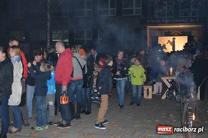 Zdjęcie w galerii na portalu naszraciborz.pl: Wielka parada św. Marcina na Ostrogu wiadomości z regionu