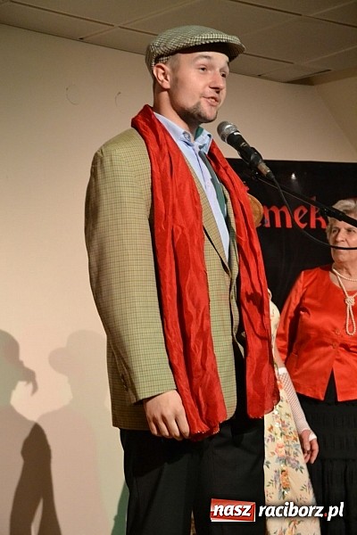 Zdjęcie w galerii na portalu naszraciborz.pl: Radni pożegnali się dziś na zamku. Odsłonięto tablicę upamiętniającą księcia Mieszka IV wiadomości z regionu