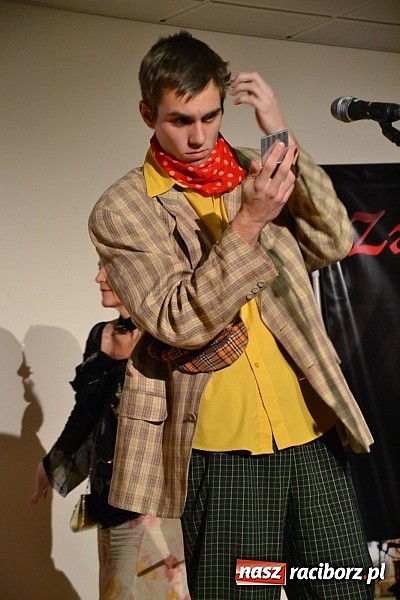 Zdjęcie w galerii na portalu naszraciborz.pl: Radni pożegnali się dziś na zamku. Odsłonięto tablicę upamiętniającą księcia Mieszka IV wiadomości z regionu