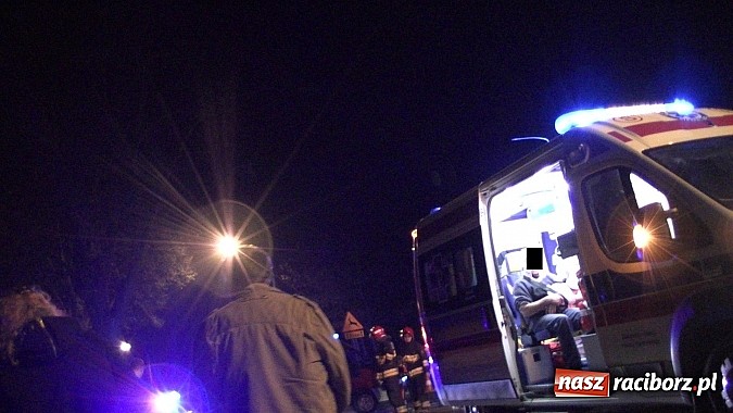 Zdjęcie w galerii na portalu naszraciborz.pl: Trzy osoby ranne w wypadku bryczki w Kuźni Raciborskiej. TIR spłoszył konie! wiadomości z regionu