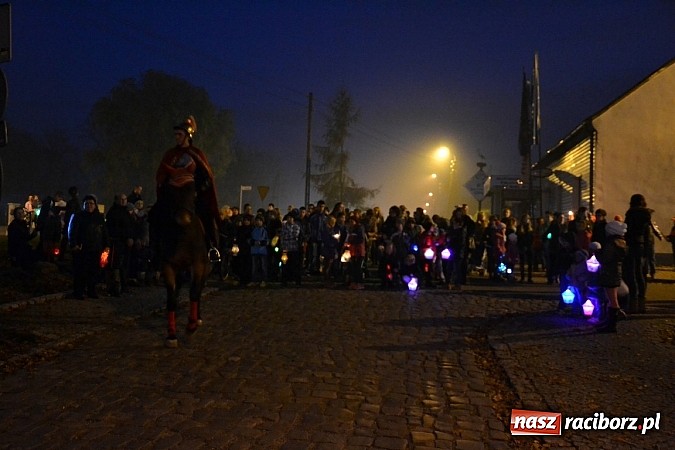 Zdjęcie w galerii na portalu naszraciborz.pl: Święty Marcin przyjechał do Krzyżanowic wiadomości z regionu