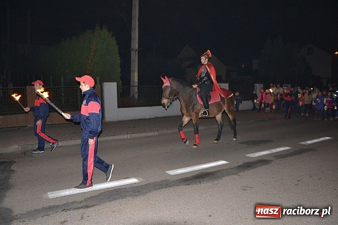 Zdjęcie w galerii na portalu naszraciborz.pl: Święty Marcin przyjechał do Krzyżanowic wiadomości z regionu