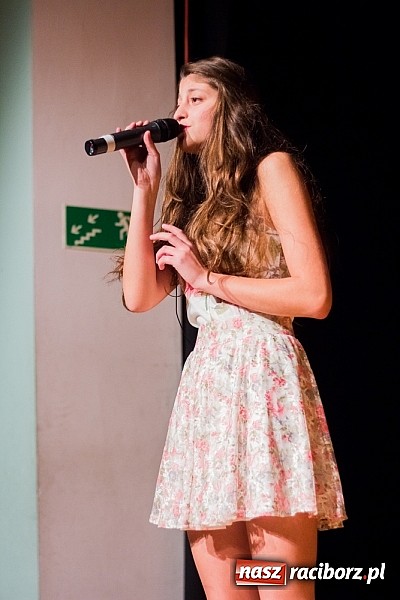 Zdjęcie w galerii na portalu naszraciborz.pl: Spektakl Juliet na scenie MDK wiadomości z regionu