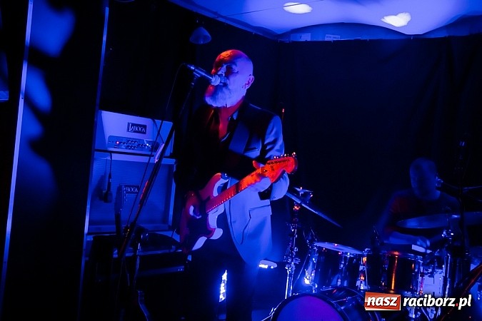 Zdjęcie w galerii na portalu naszraciborz.pl: Koncert Voo Voo na Końcu Świata wiadomości z regionu