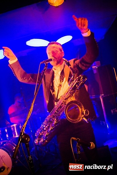 Zdjęcie w galerii na portalu naszraciborz.pl: Koncert Voo Voo na Końcu Świata wiadomości z regionu