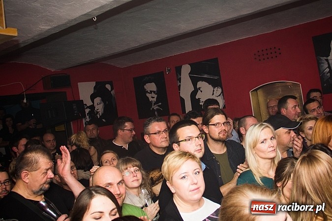 Zdjęcie w galerii na portalu naszraciborz.pl: Koncert Voo Voo na Końcu Świata wiadomości z regionu