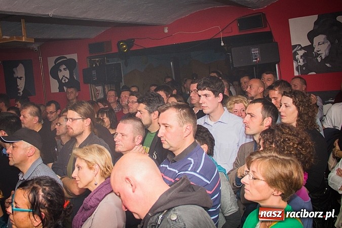 Zdjęcie w galerii na portalu naszraciborz.pl: Koncert Voo Voo na Końcu Świata wiadomości z regionu