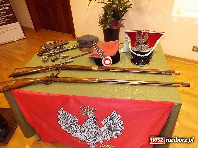 Zdjęcie w galerii na portalu naszraciborz.pl: Lekcja historii w ramach Światowego Tygodnia Przedsiębiorczości wiadomości z regionu