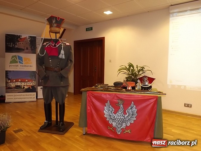 Zdjęcie w galerii na portalu naszraciborz.pl: Lekcja historii w ramach Światowego Tygodnia Przedsiębiorczości wiadomości z regionu