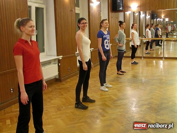 Zdjęcie w galerii na portalu naszraciborz.pl: O spełniających się kobietach, które kochają tańczyć wiadomości z regionu