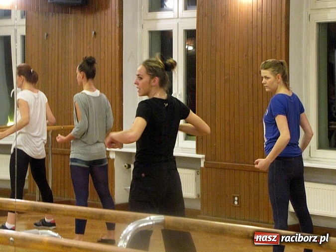 Zdjęcie w galerii na portalu naszraciborz.pl: O spełniających się kobietach, które kochają tańczyć wiadomości z regionu