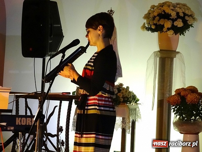 Zdjęcie w galerii na portalu naszraciborz.pl: Okrągły Stół w Kobyli wiadomości z regionu