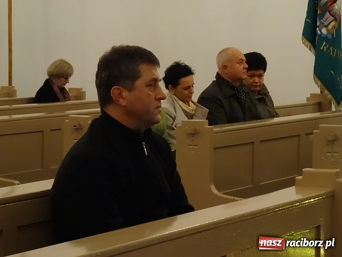 Zdjęcie w galerii na portalu naszraciborz.pl: Okrągły Stół w Kobyli wiadomości z regionu