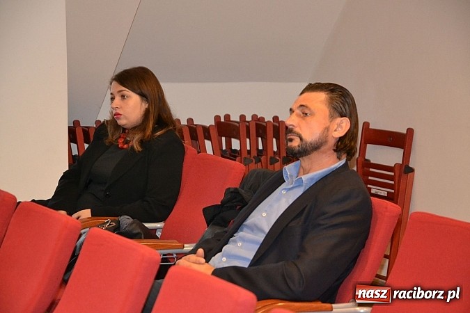 Zdjęcie w galerii na portalu naszraciborz.pl: Światowy Tydzień Przedsiębiorczości. Na zamku mówiono o zarabianiu w turystyce wiadomości z regionu