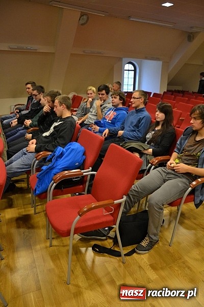 Zdjęcie w galerii na portalu naszraciborz.pl: Światowy Tydzień Przedsiębiorczości. Na zamku mówiono o zarabianiu w turystyce wiadomości z regionu