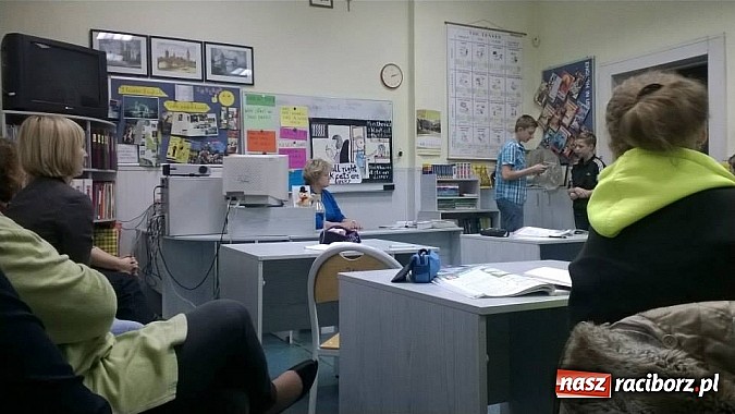 Zdjęcie w galerii na portalu naszraciborz.pl: Innowacyjna lekcja języka angielskiego w G5 wiadomości z regionu